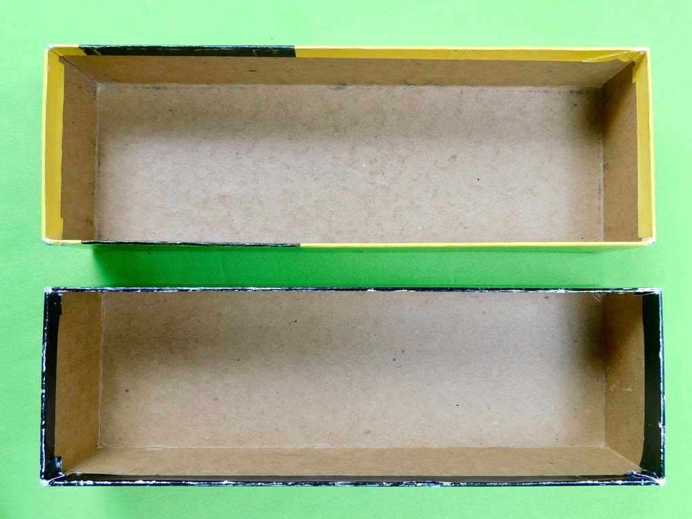 Vintage US BenchMark Moray Knife EMPTY Box w/ Papers