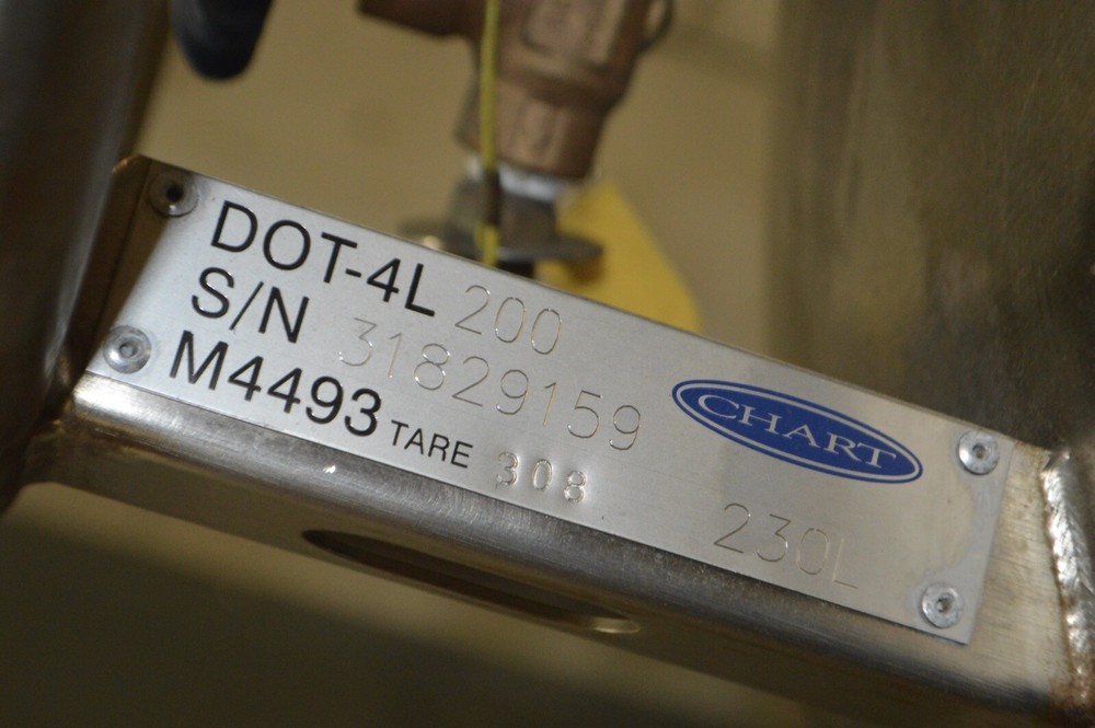 Chart Dura-Cyl 230 MP Liter Liquid Nitrogen (LN2) Supply Tank Round Caster Base