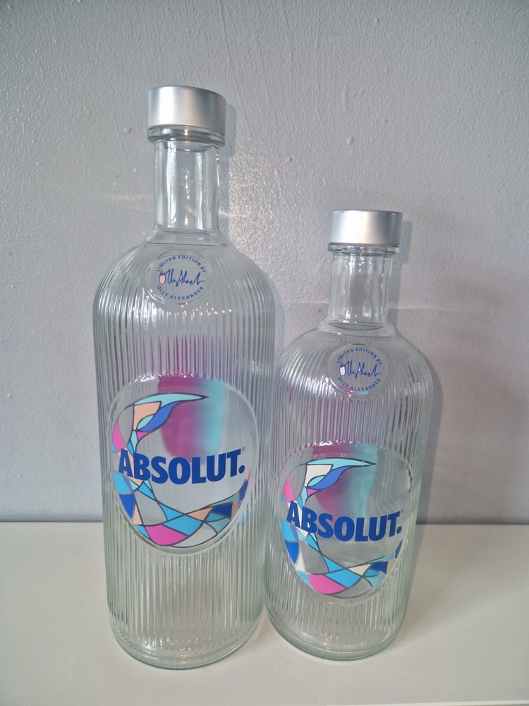 2 × ABSOLUT MOSIAK 2023 LIMITED EDITIONS