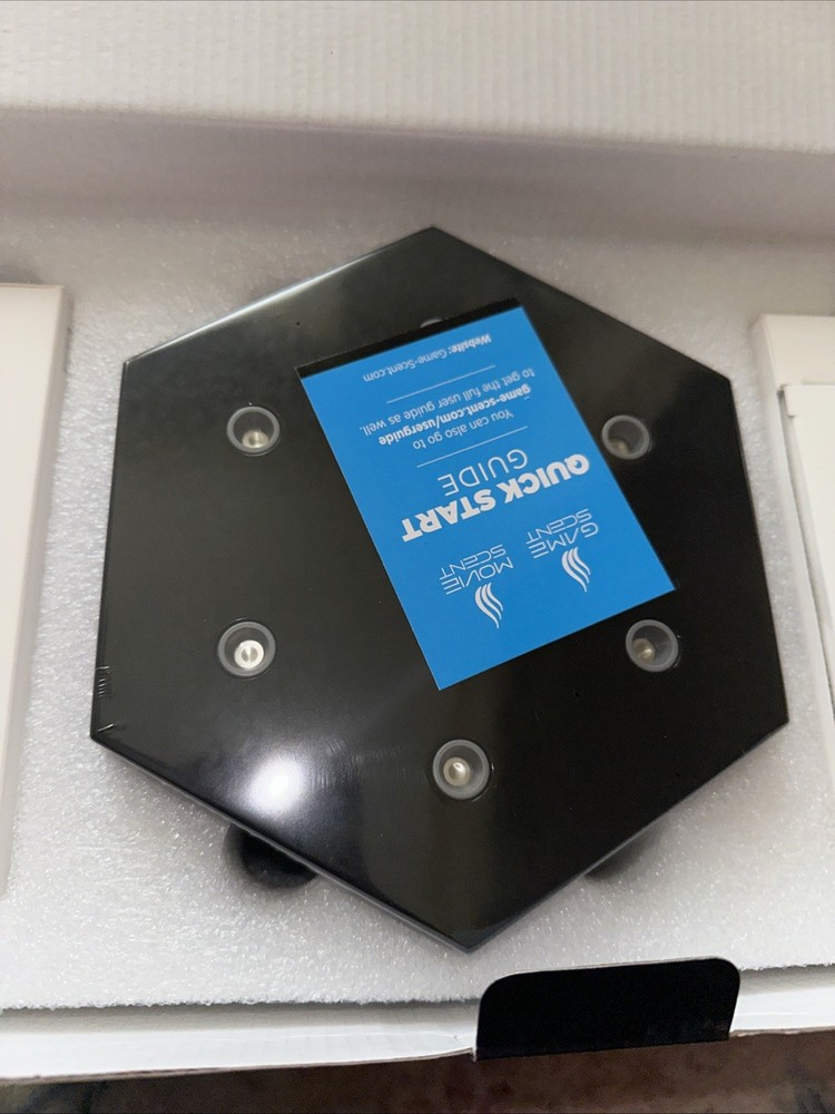 GameScent Console Atomizer , Adaptor With 6 Primary Scents