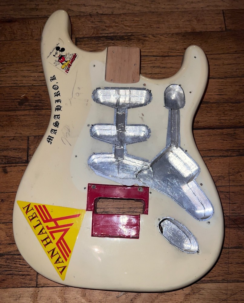 Custom Guitar Body Strat@ Style