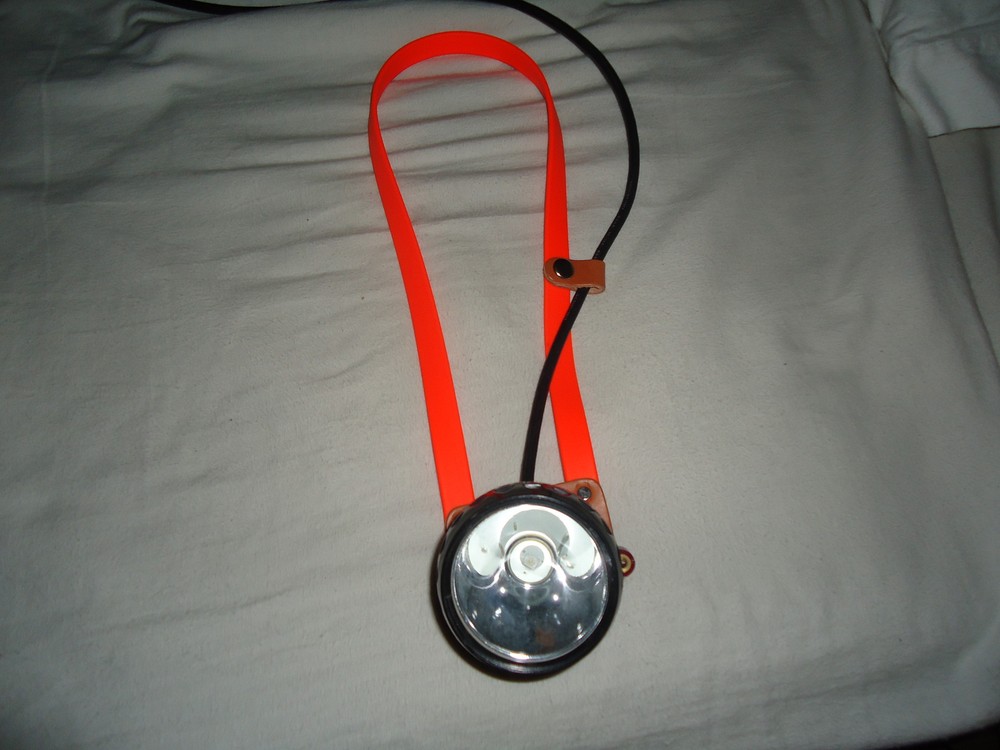 COON HUNTING LIGHT NECK STRAP