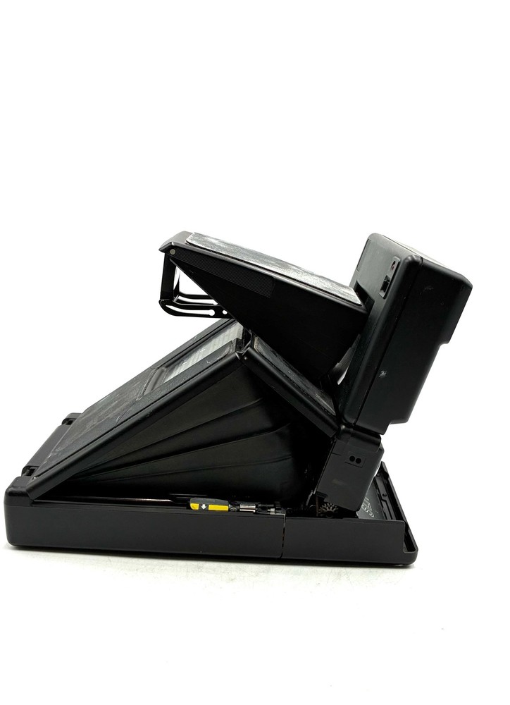 USED Polaroid SLR 680 Camera W/ Flash