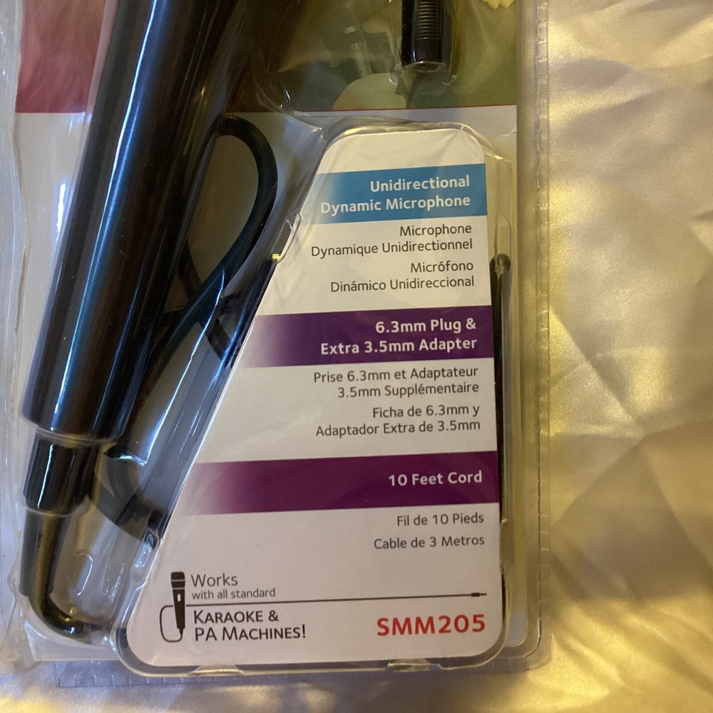 Singing Machine SMM205 Unidirectional Dynamic Wired Microphone~ Adapter~ Karaoke