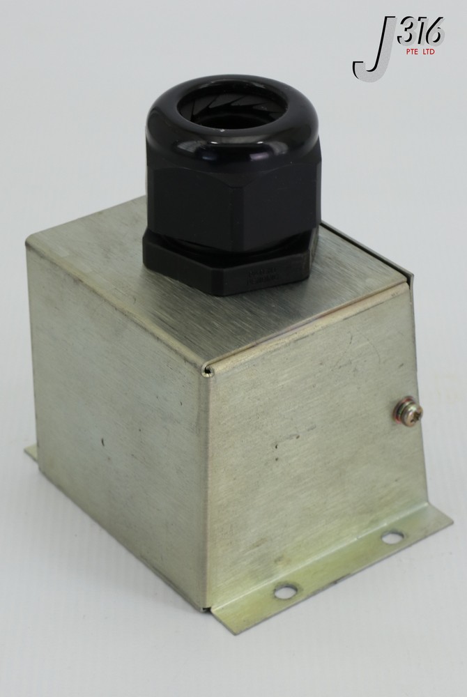 20049 ADVANCED ENERGY RF CABLE GUARD BRACKET, PG 29 2101175