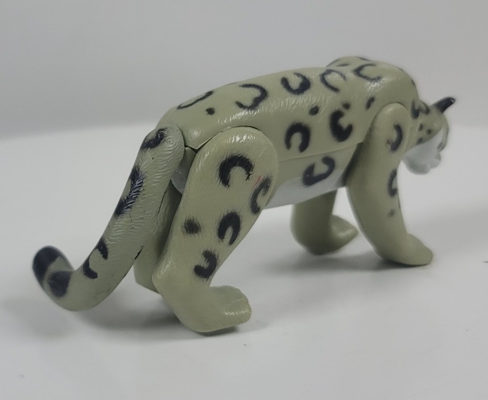 K & M International Snow Leopard Poseable Toy 2002