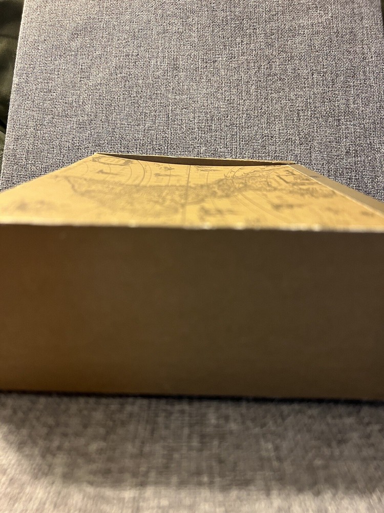 Cuban Coronas Cardboard Cigar Box Maduro