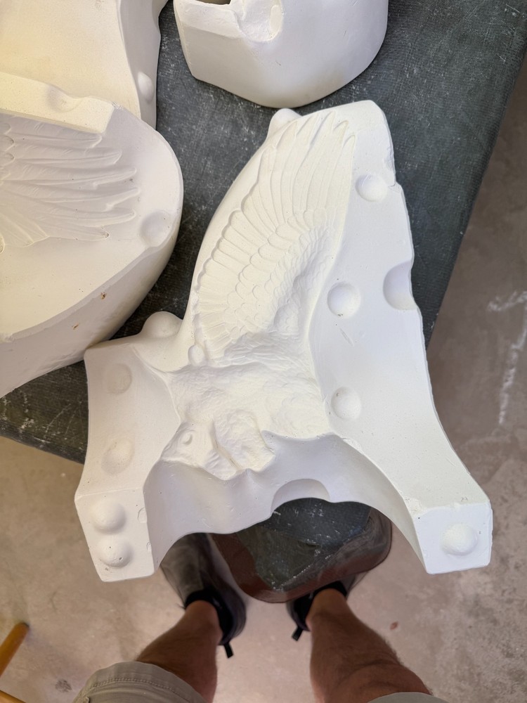 VINTAGE BYRON CERAMIC MOLD #B-43 A/B/C AMERICAN EAGLE