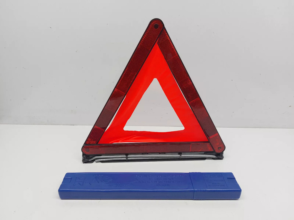 BMW 6 SERIES E63 E64 LCI EMERGENCY HAZARD WARNING LIGHT TRIANGLE 2008