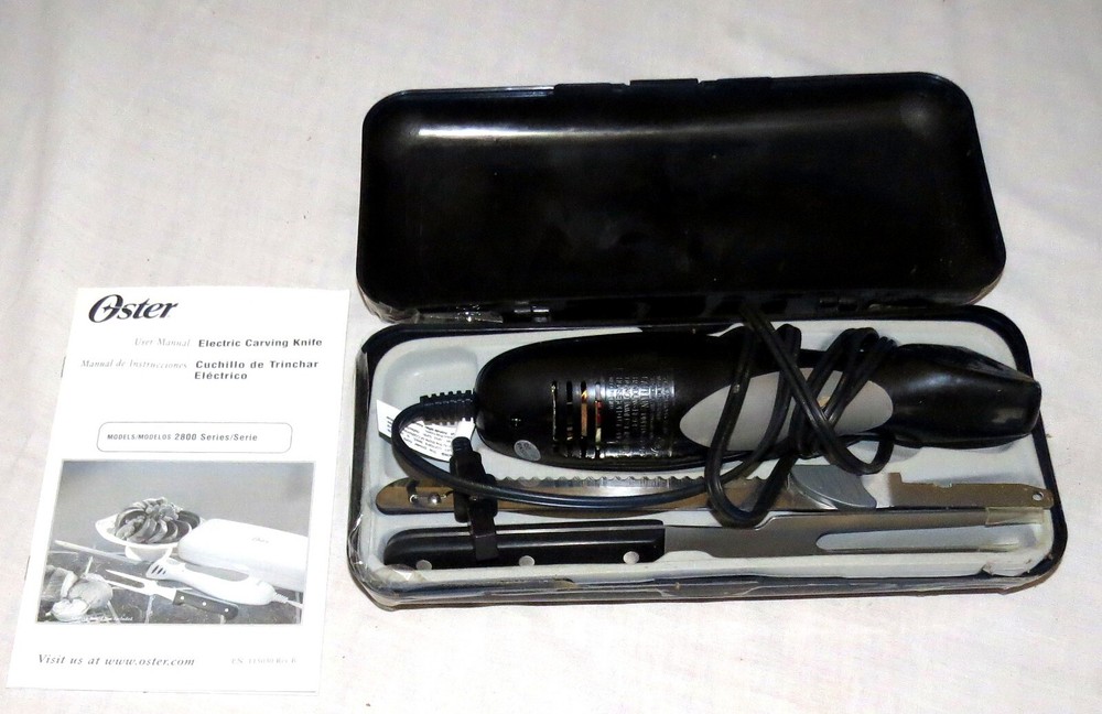 Oster Electric Knife with Case - Excellent