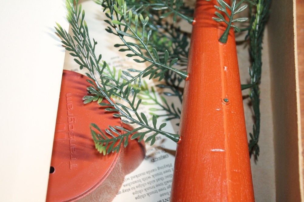 Vintage 1970 Transogram Timber Timberrr Lumberjack Plastic Tree Action Game