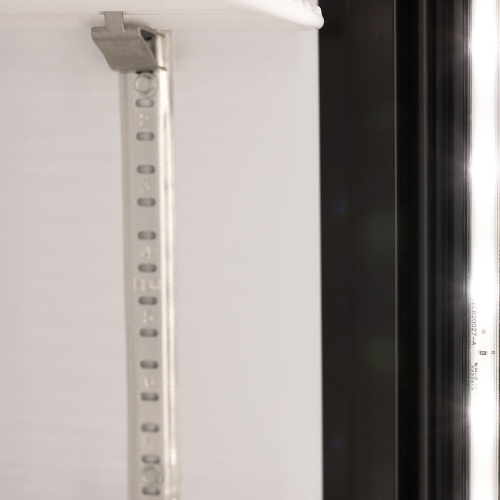 11.6 Cubic Ft PEAKCOLD PLUS Upright Display Cooler