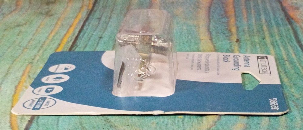Utilitech Antenna Grounding Block #3665591 - NEW