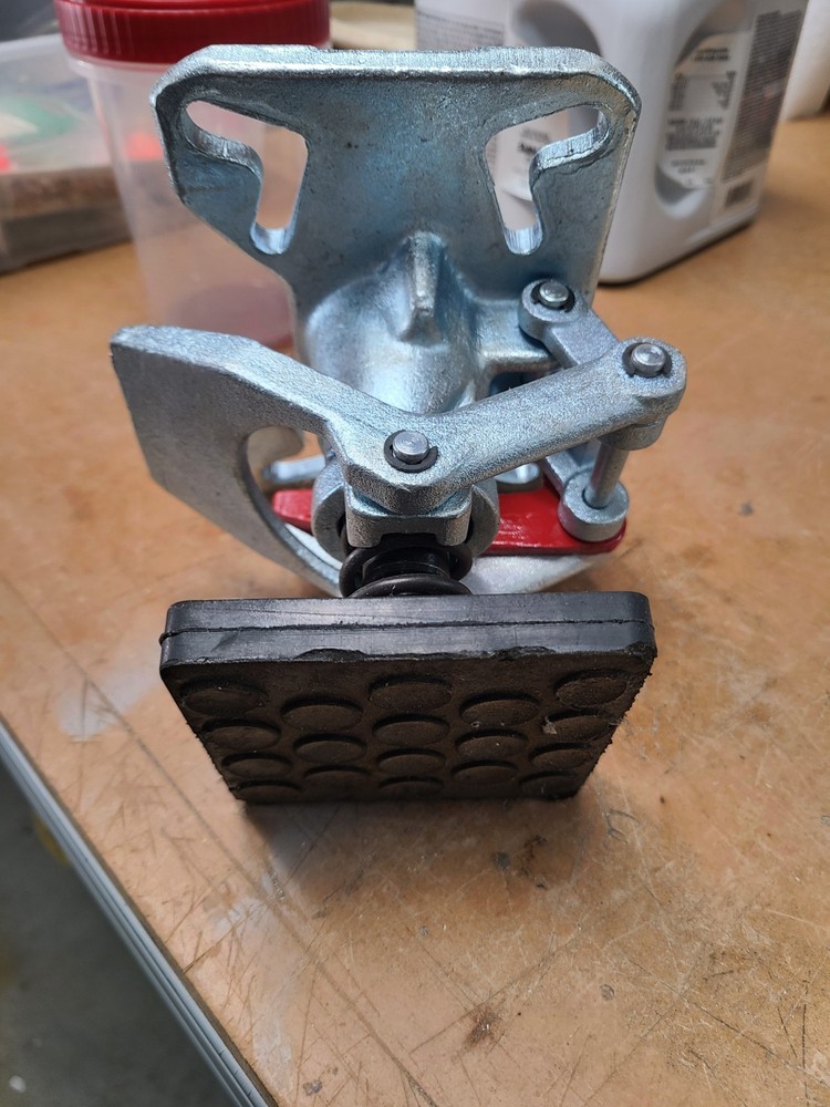Workbench Heavy Dulty Lock-down Foot - Stop and Stabilizer - PAIR - w/plate