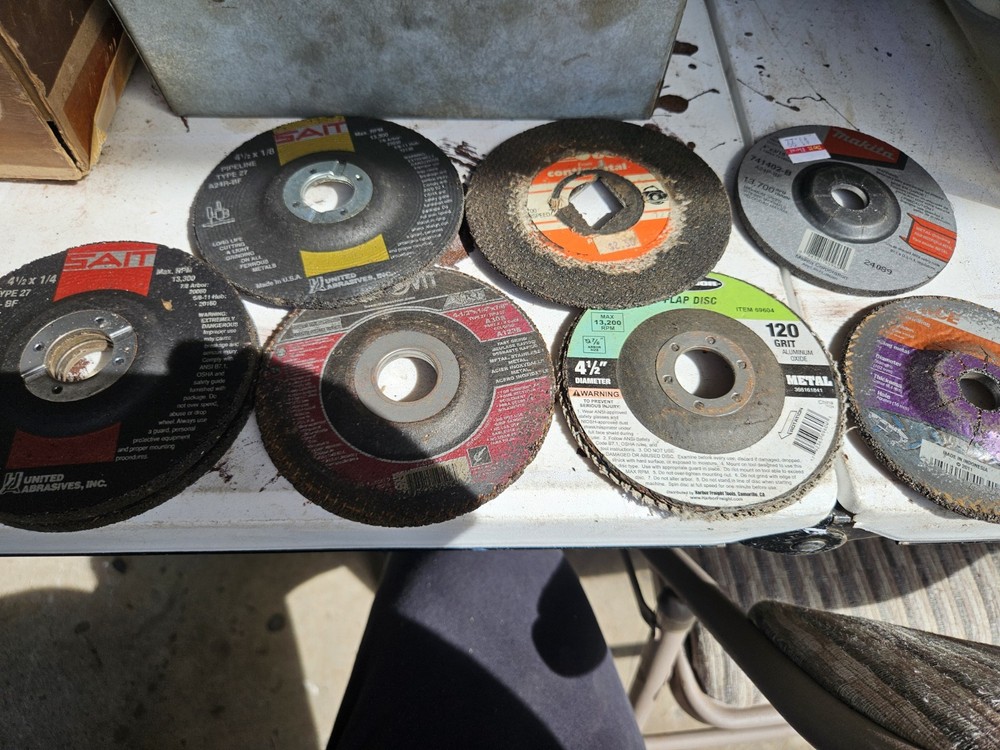 Lot Of Grinder Disc