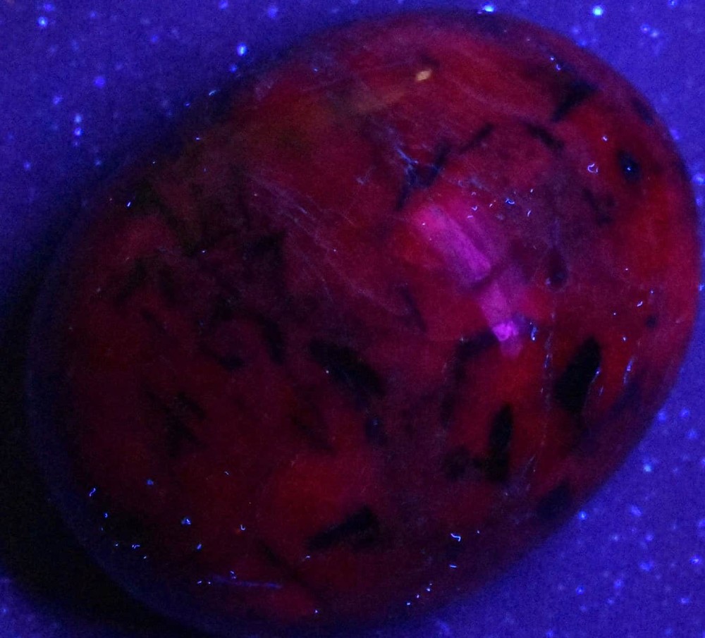 Shimmering Ruby Soap-Shaped Palm Stone #4