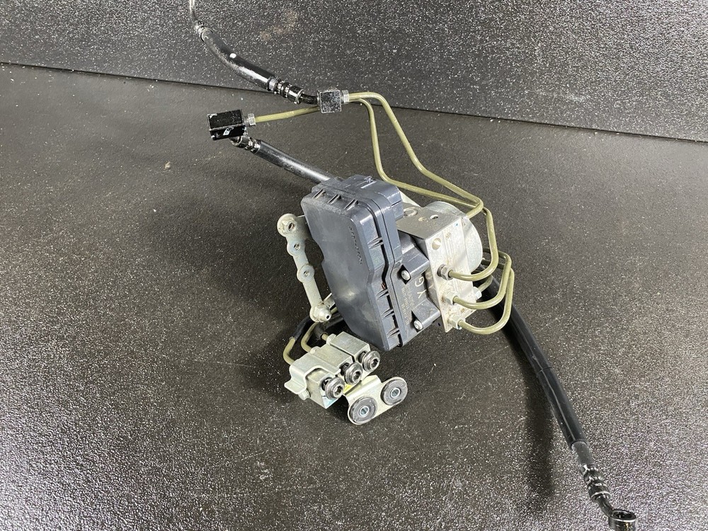 ♻️ 2018 Yamaha Niken ABS Pump Controller ♻️