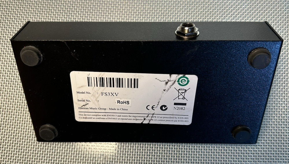 DIGITECH FS3X FOOTSWITCH GUITAR AMP EFFECTS PEDAL 3 FUNCTION