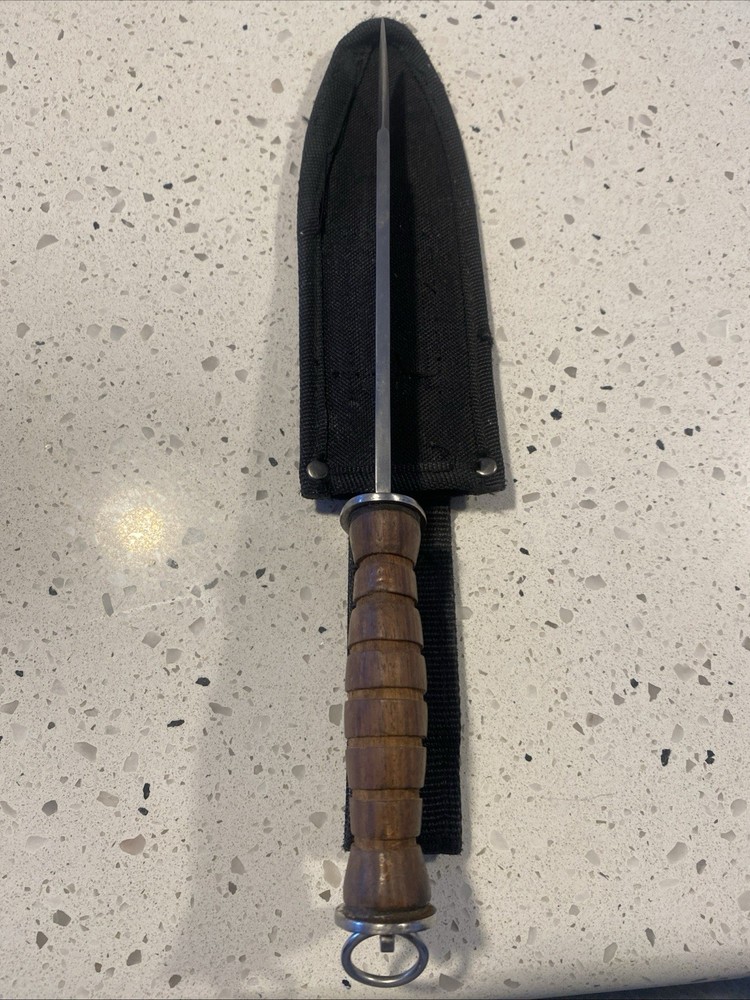 Ww2 U.S E.G.W Fighting Knife Dagger