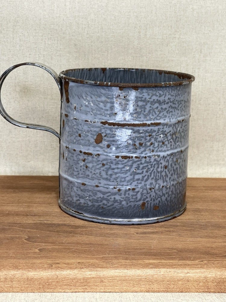 Enamelware Granitewear Pint Size Cup Scoop 4 Inch Primitive Rustic