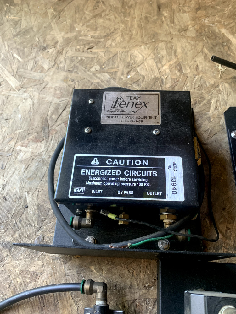AIR COMPRESSOR WATER SEPARATOR AN DRYER
