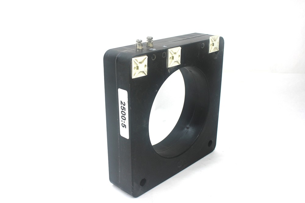 Square D 120R-252 Current Transformer 600V