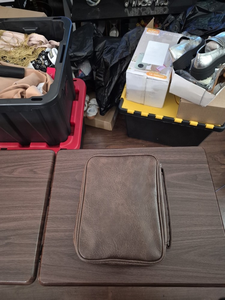 2:Faux Leather Bible Case With Bible