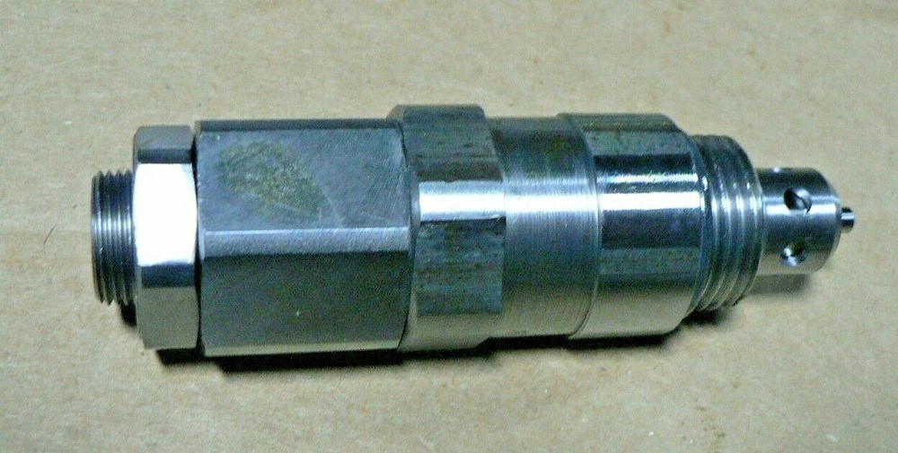 JLG 8036007 VALVE PRESSURE RELIEF,