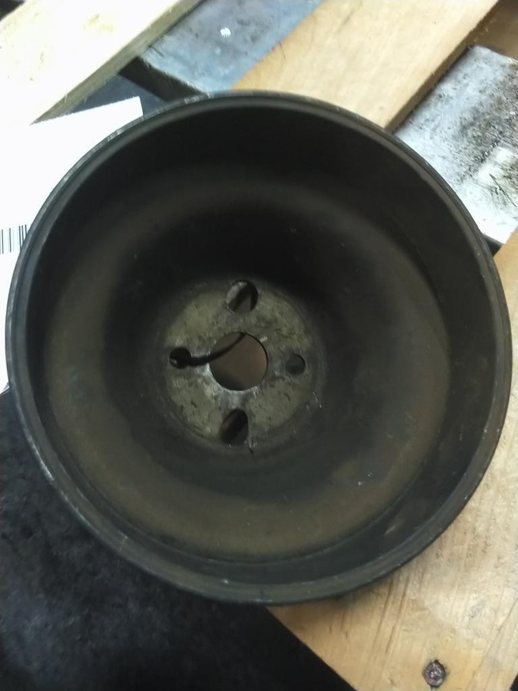 3914463 USED FAN PULLY 2378071