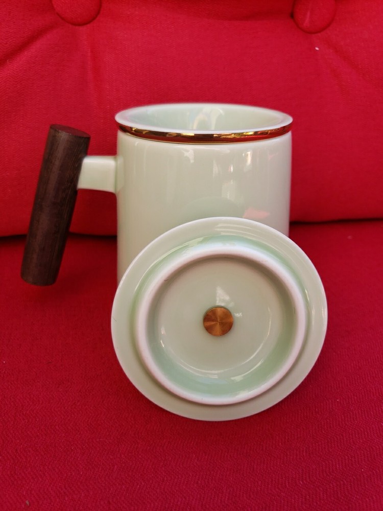 Tea Cup with Infuser and Lid,Ceramic Tea Infuser Mug Solid Wooden Handle,15.2 oz