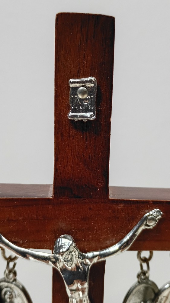 Intentions Crucifix Box With 11 Medals