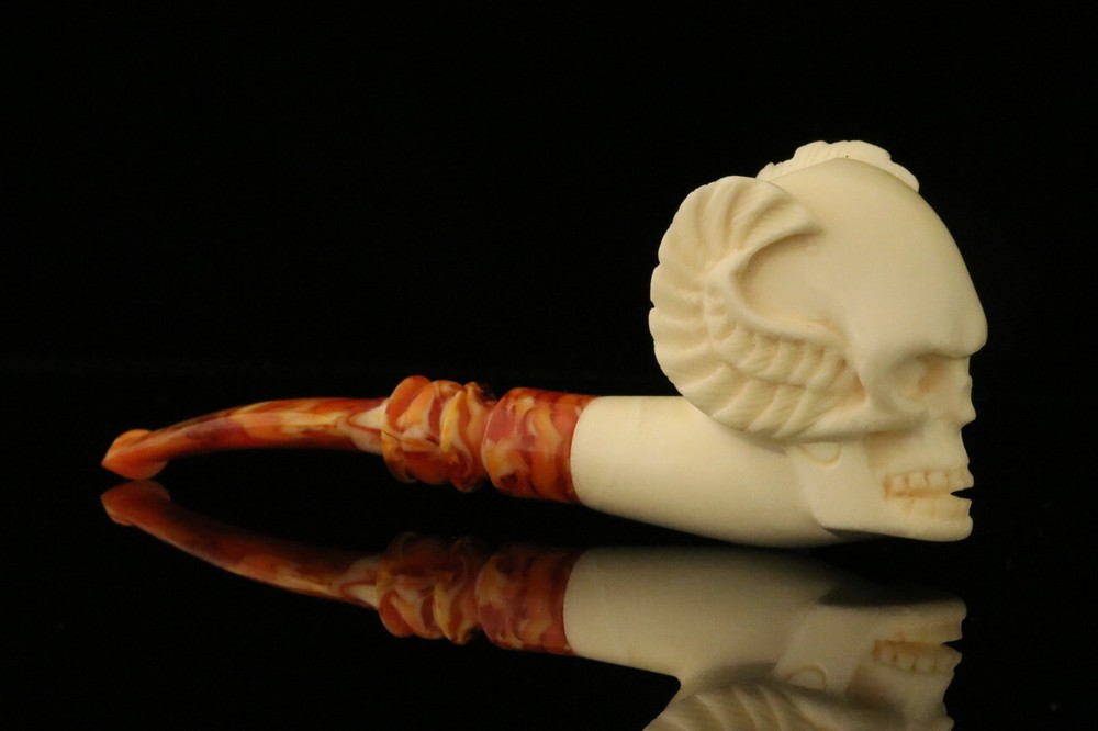 srv - Winged Skull Block Meerschaum Pipe with custom case M2413