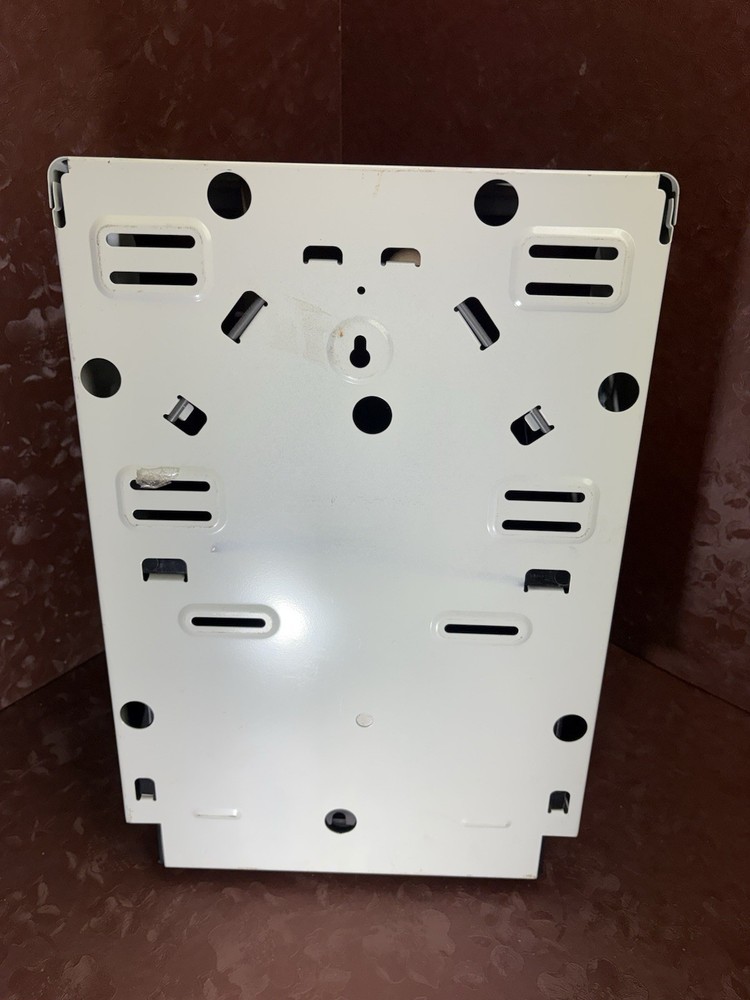 Paper Towel Dispenser
