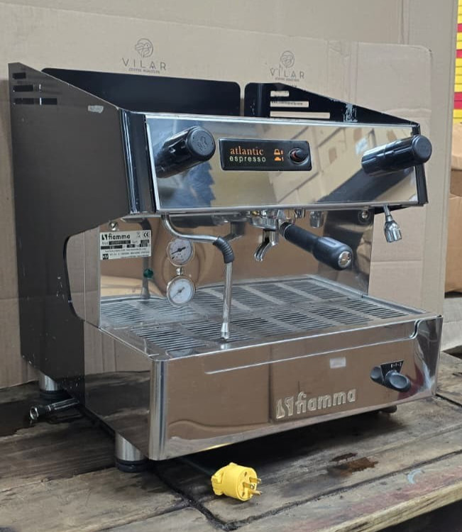 Fiamma - Atlantic Semi-Automatic 1 Group Espresso Machine Cappuccino - 110 Volt