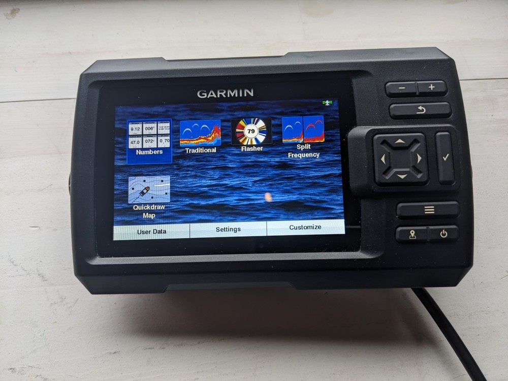 Garmin Striker Plus 5cv - no transducer
