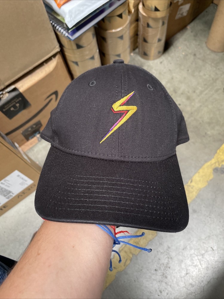 Ms. Marvel Marvel Studios Cast & Crew Gift Promo Hat New Era SZ Medium