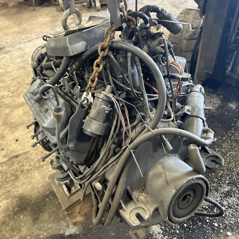 OMC 4.3 Cobra Boat Engine