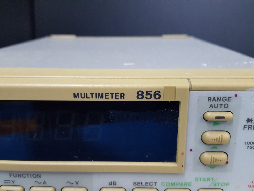 Leader 856 : Multimeter (7689)