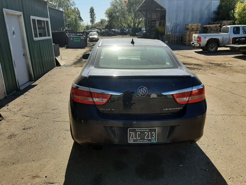 VERANO 2012 High Mounted Stop Light 1066225