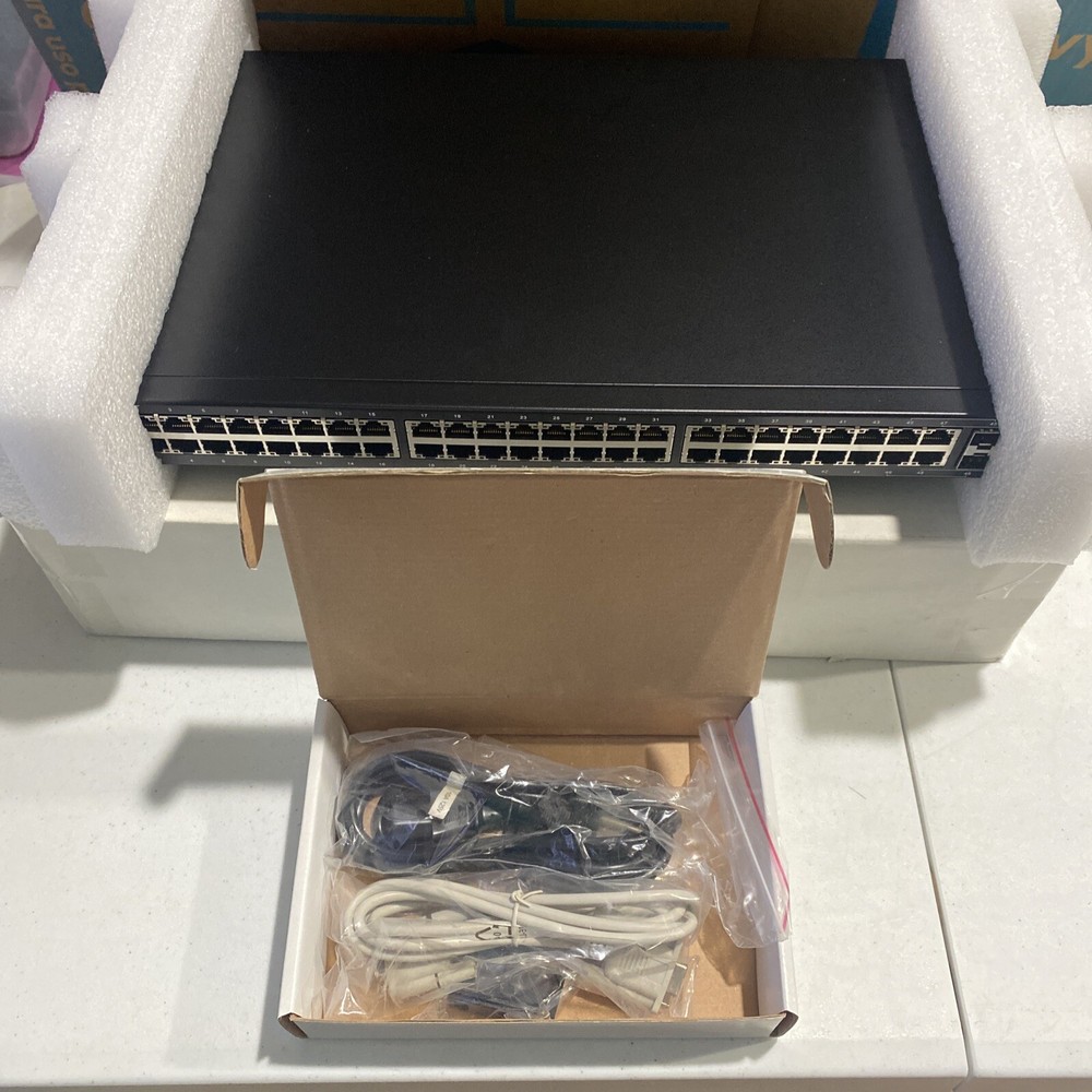 LGB2048A BLACK BOX COMPUTER ACCESSORIES NETWORK 48 Port NEW