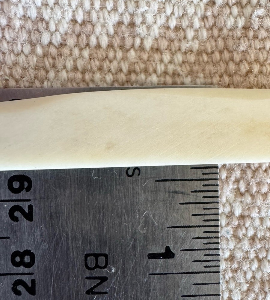 1 Bone Saddle – Fits Most Pre-2017 Larrivee® Guitars & Others – Wave Compensated