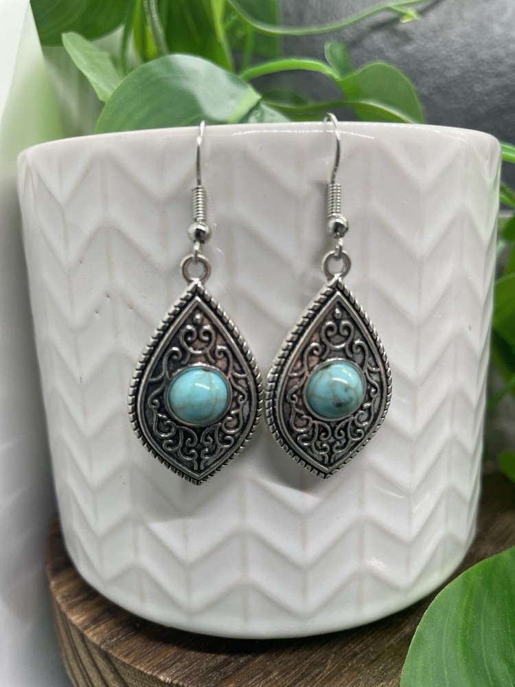 2” Silver-tone Retro Dangle Earring Set  New Free Ship B4437