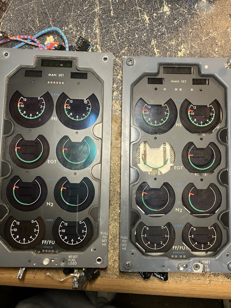 Unknown Avionics Instruments ( Front Panel Only !) For Parts