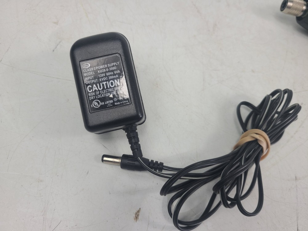 TOOL SHOP CORDLESS SCREWDRIVER 241-1381 (TESTED)