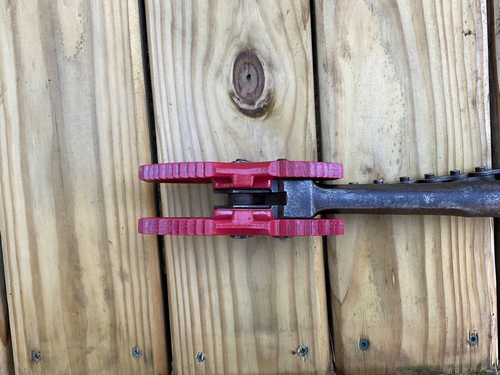 Vulcan CT 32 chain pipe wrench
