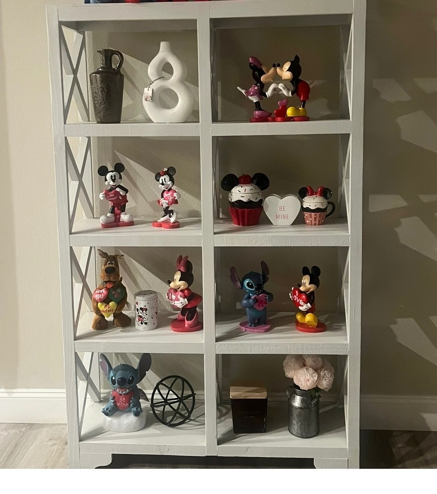 mickey valentines figurines