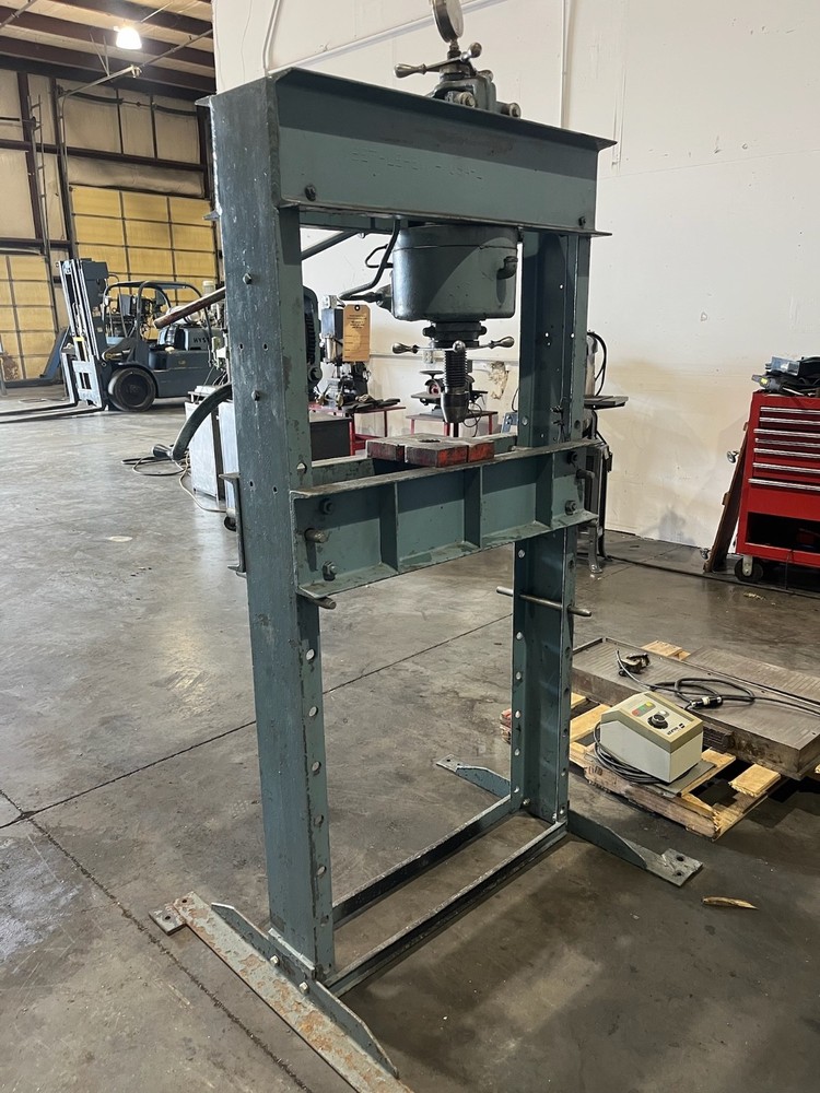 Dake 50H Hydraulic Press 50 Ton