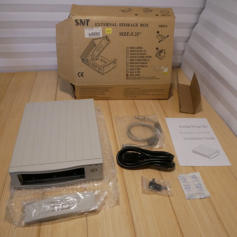 NOS External Storage Box for IDE Hard Drive SNT-2501 Firewire 1394 Interface