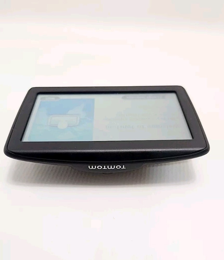 TomTom VIA Model: 4EN52 Z1230 GPS Navigation 5"