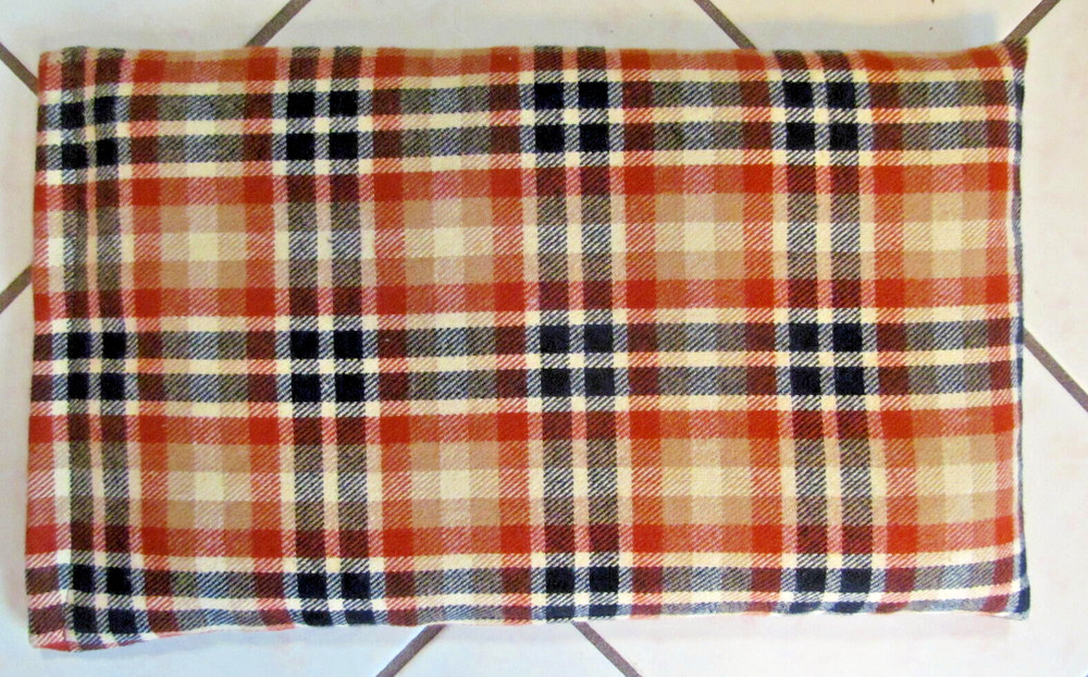 New Microwavable Therapeutic Plaid Flannel  Corn Bag / Heating Pad Pack Hot